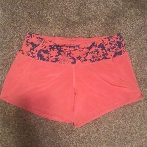 Lululemon size 4 shorts